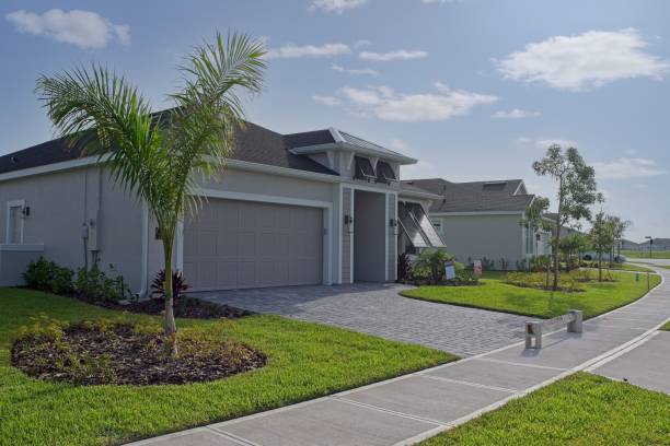 Best Driveway Paving Contractor  in Round Lake Park, IL